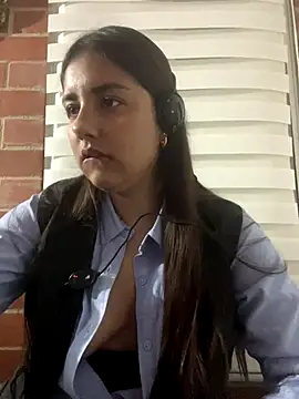 Au-rora online show from 12-20-25, 07:00