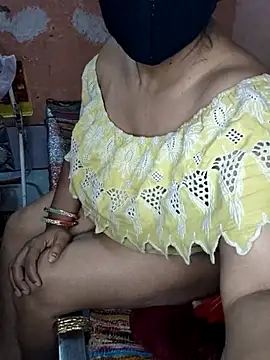 CUTE-GIRL-1 online show from 10-29-25, 05:34