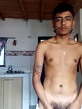 SkinniYamo online show from 02-25-26, 04:18