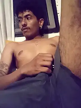 SkinniYamo online show from 04-07-26, 04:14