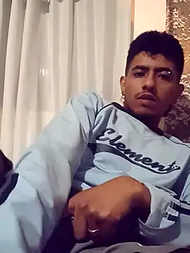 SkinniYamo online show from 03-04-26, 05:59