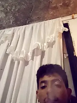 SkinniYamo online show from 03-16-26, 05:15