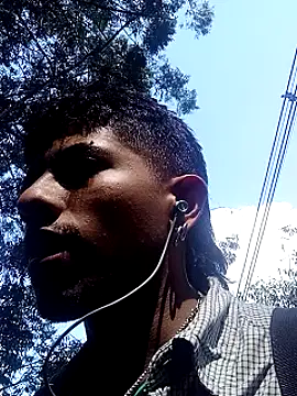 SkinniYamo online show from 03-09-26, 07:17