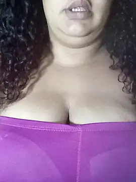 Snapshot of safirahot69 chatting on 11-07-25, 11:59 safirahot69 online show from 11-07-25, 11:59