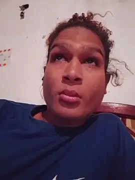 Chicaleja online show from 10-31-25, 06:26