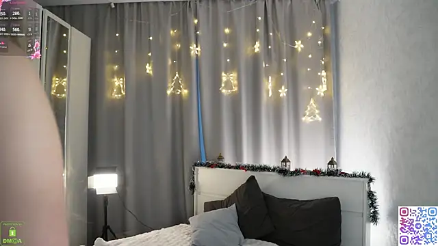 Snapshot of Hochu_Labubu chatting on 01-12-26, 05:36 Hochu Labubu online show from 01-12-26, 05:36