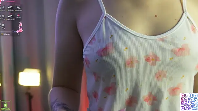 Snapshot of Hochu_Labubu chatting on 11-28-25, 04:01 Hochu Labubu online show from 11-28-25, 04:01