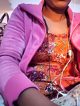 Hot-Rubyy online show from 02-12-26, 08:58