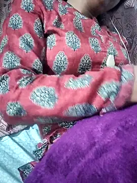 Hot-Rubyy online show from 02-19-26, 11:29