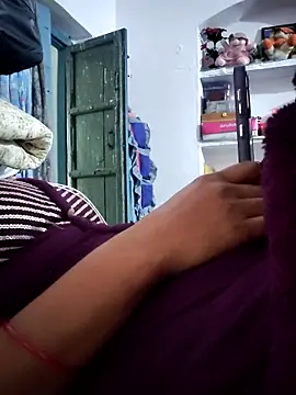 Hot-Rubyy online show from 02-21-26, 09:33