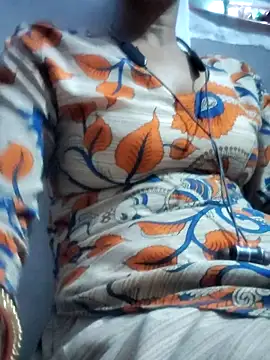 Hot-Rubyy online show from 03-28-26, 02:51