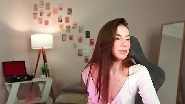 yourfrenchteacher online show from 12-23-25, 04:56