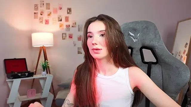 yourfrenchteacher online show from 12-20-25, 04:26