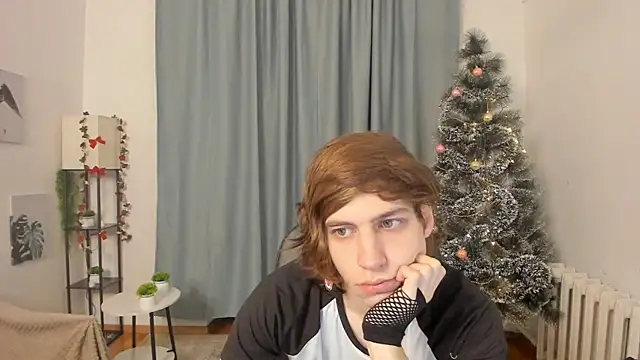 AvenGlow online show from 12-20-25, 04:59