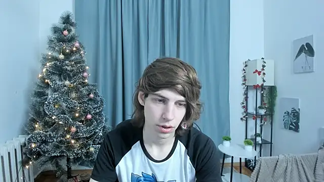 AvenGlow online show from 12-18-25, 05:01