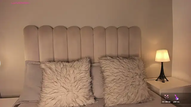 Melanie hillz online show from 03-14-26, 07:09