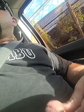 Tincho1051 online show from 04-14-26, 01:27