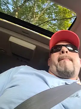 Tincho1051 online show from 04-21-26, 08:04