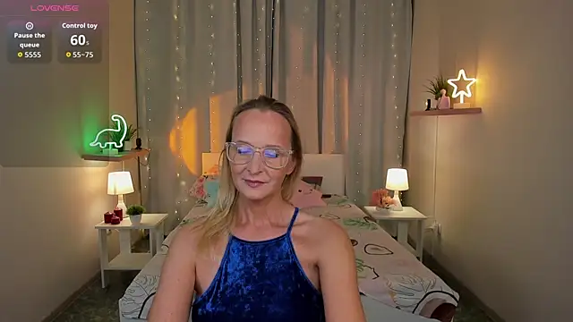 ScarlettPalmer online show from 10-30-25, 10:24