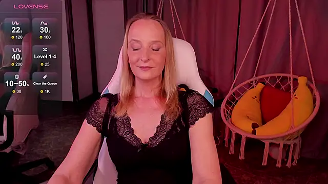 ScarlettPalmer online show from 04-03-26, 12:11