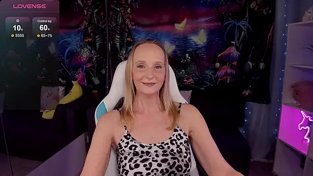 ScarlettPalmer online show from 04-04-26, 12:01