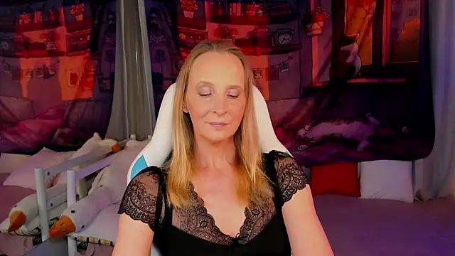 ScarlettPalmer online show from 07-24-26, 09:49