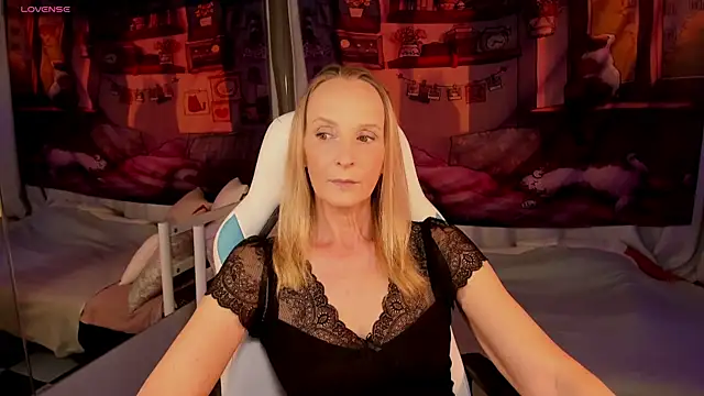 ScarlettPalmer online show from 06-04-26, 10:53
