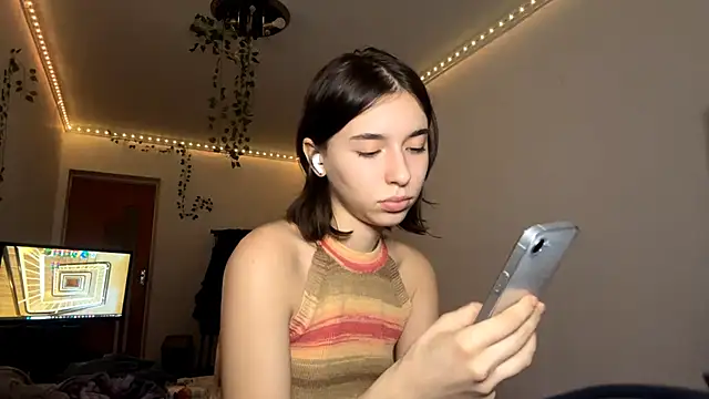 LilithFlamey online show from 12-22-25, 02:17