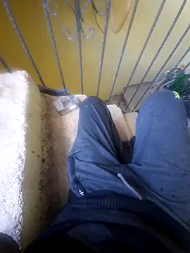 Snapshot of olgunadam7831 chatting on 10-29-25, 11:42 olgunadam7831 online show from 10-29-25, 11:42