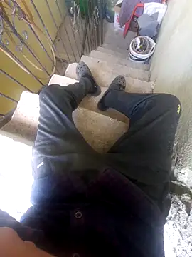 Snapshot of olgunadam7831 chatting on 10-27-25, 11:00 olgunadam7831 online show from 10-27-25, 11:00