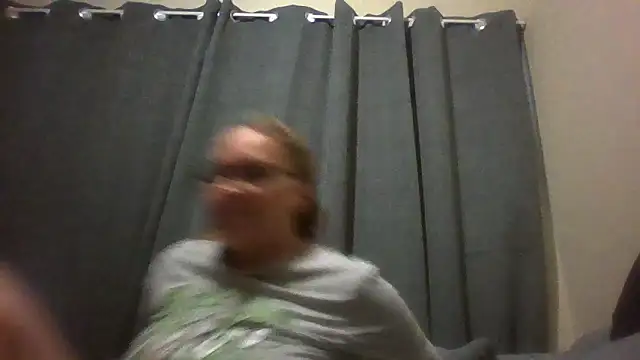 lilMissMarli online show from 01-11-26, 04:19