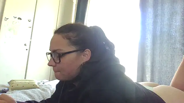 Snapshot of lilMissMarli chatting on 03-11-26, 08:41 lilMissMarli online show from 03-11-26, 08:41