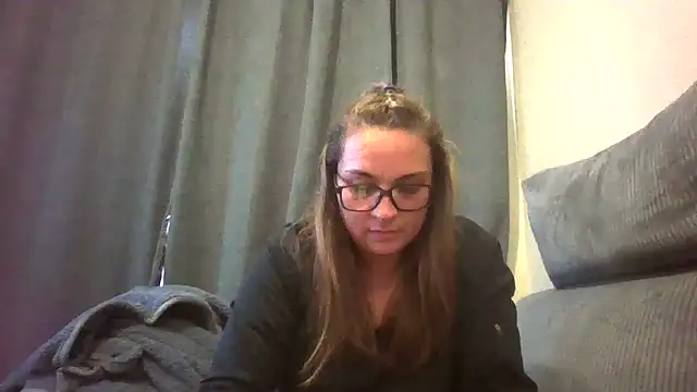 lilMissMarli online show from 02-20-26, 12:18