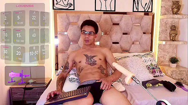 Andrew Haalls online show from 02-24-26, 08:31