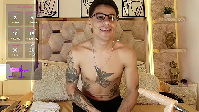 Andrew Haalls online show from 11-11-25, 08:03