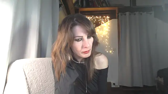 MissDyannis online show from 03-28-26, 07:48