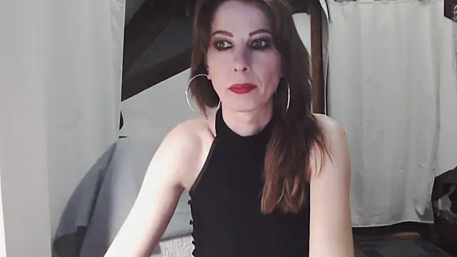 MissDyannis online show from 03-22-26, 07:04