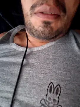 Snapshot of sanz957 chatting on 04-13-26, 12:36 sanz957 online show from 04-13-26, 12:36