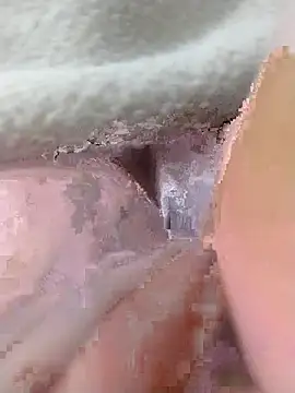 Snapshot of Gabrielhy35 chatting on 10-31-25, 05:15 Gabrielhy35 online show from 10-31-25, 05:15