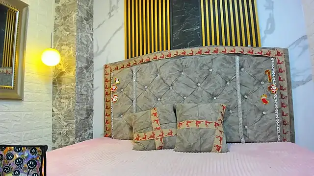 Salome cruxx online show from 12-16-25, 11:25