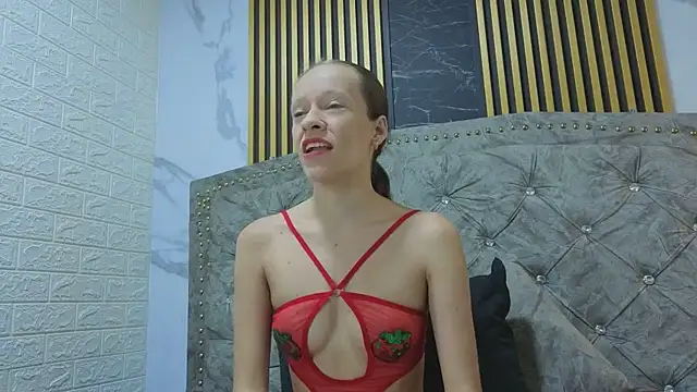 Salome cruxx online show from 03-25-26, 11:53