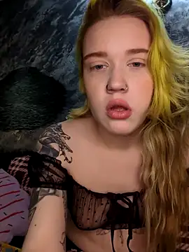 mattiethebaddieee online show from 12-17-25, 02:49