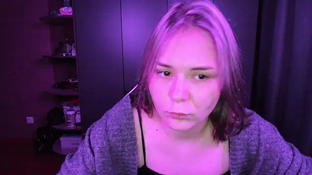 sophia lix online show from 11-11-25, 06:14