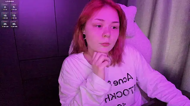 sophia lix online show from 06-16-26, 12:32