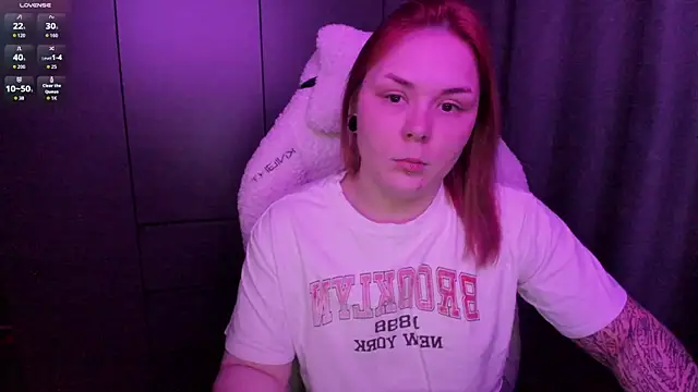 sophia lix online show from 07-19-26, 09:11