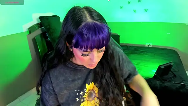 Monserrat Cute  online show from 02-19-26, 02:41