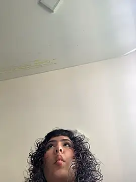 Snapshot of SugarTroubl33 chatting on 02-28-26, 01:44 SugarTroubl33 online show from 02-28-26, 01:44