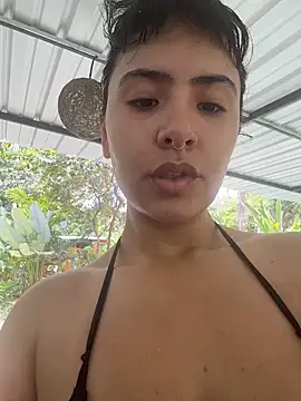 Snapshot of SugarTroubl33 chatting on 03-10-26, 04:33 SugarTroubl33 online show from 03-10-26, 04:33