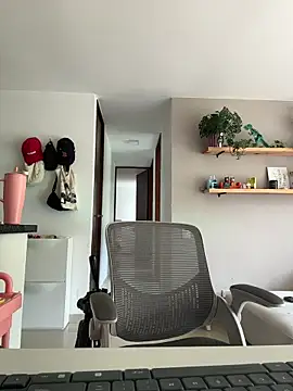 Snapshot of SugarTroubl33 chatting on 02-09-26, 02:04 SugarTroubl33 online show from 02-09-26, 02:04