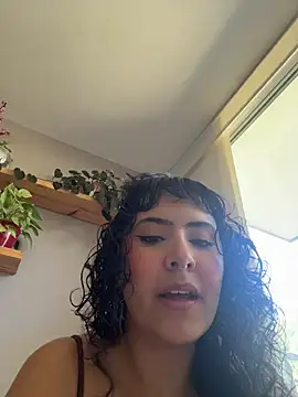 SugarTroubl33 online show from 07-16-26, 02:03